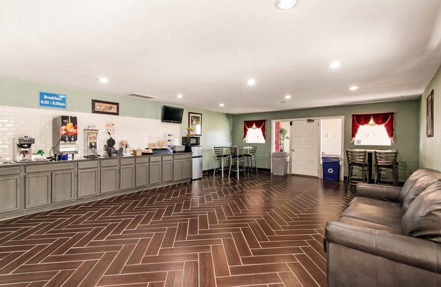 Rodeway Inn