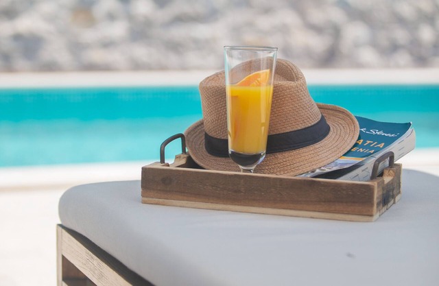 Roko Vintage- Holiday Home-Villa with pool-Podgora-Makarska