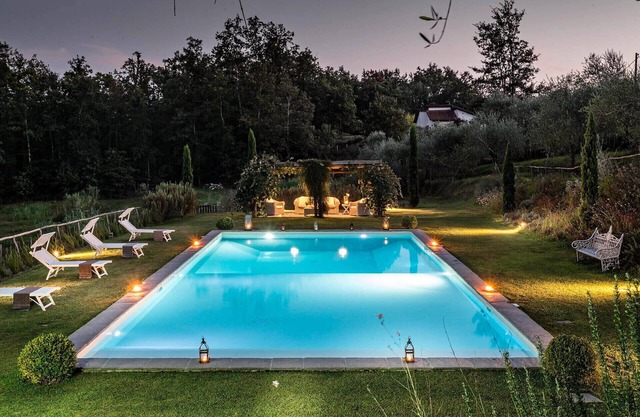 Romantic Farmhouse with Oversize Panoramic Pool