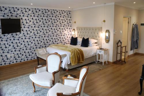 Romantic Wine Estate Stay in The Midlands