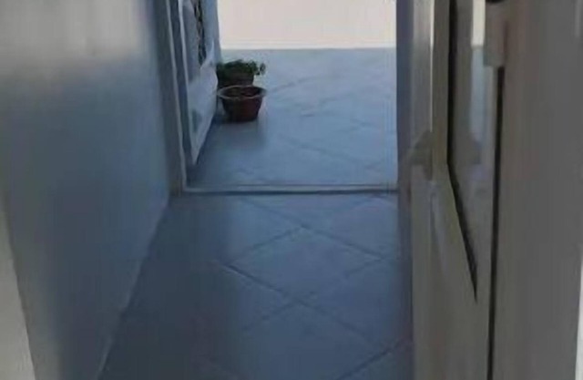 Roof top bedroom With privete kitchen n bath