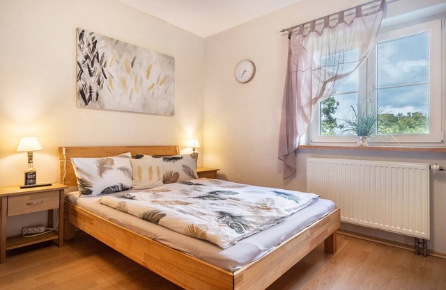 Room 6, spacious and cozy room for 2-3 people