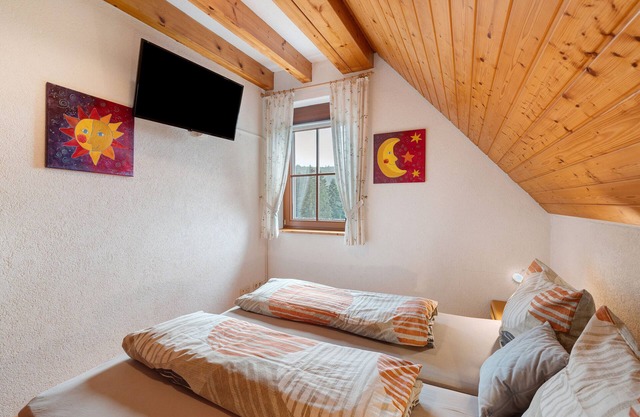 Room 'Doppelzimmer 2' with Mountain View, Shared Terrace and Wi-Fi