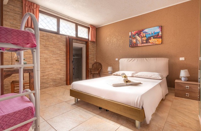 Room 'La Tavernetta Salento - Piccola' with Wi-Fi and Air Conditioning