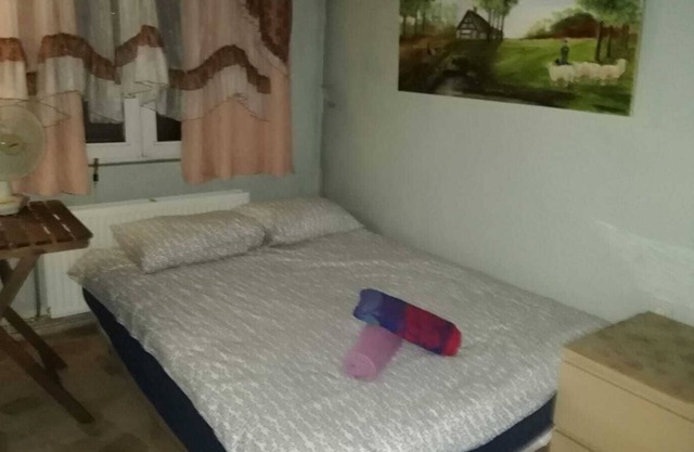 Room near Central Station