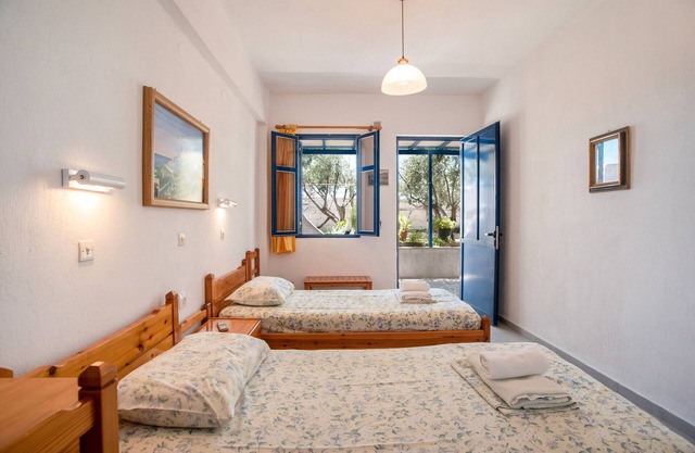 Room 'Studio 8' with Mountain View, Wi-Fi and Air Conditioning