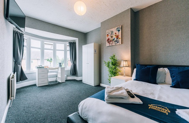 Room Two Humber Road