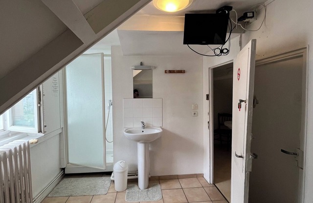 Room with shower