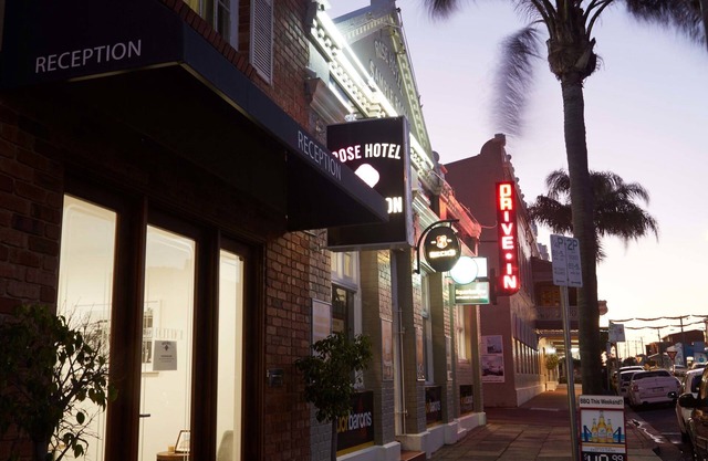 Rose Hotel & Motel