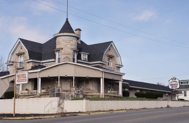 Rosemount Motel
