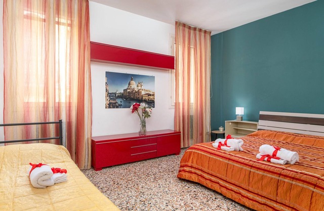 RUGA BELLA IN THE HEART OF VENICE