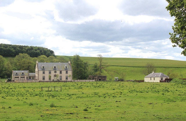 Rural comfort - Luxurious cottage with lovely walks on doorstep