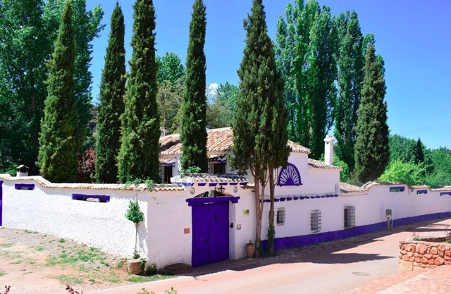 Rural house (full rental) Venta del Celemin for 18 people