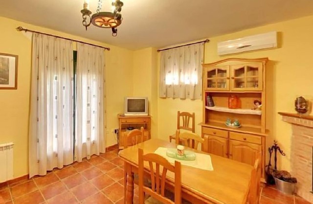 Rural house in Río Mundo La Tolva 5 people (Molino Pataslargas)