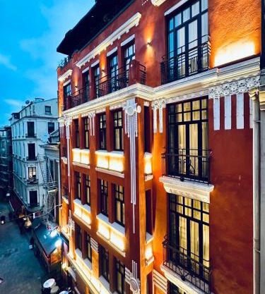 RUZ Hotels