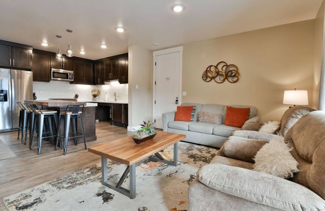 Sage Creek Resort | C1~ Heated Pool & Hot Tub~ADA