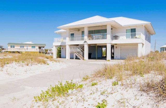 Sailfish | Across from Beach, Gorgeous Views!