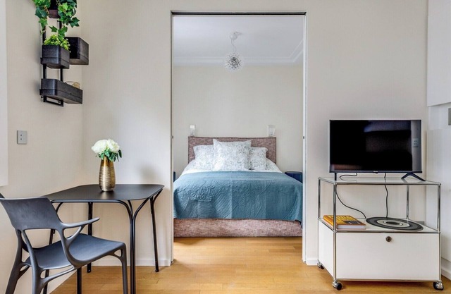 Saint Germain des Pres - Vaneau Upscale 1 Bedroom
