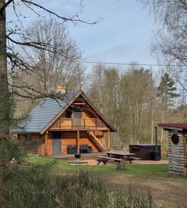 Salmiņu Pirtsmāja ar relaksējošu baļļu