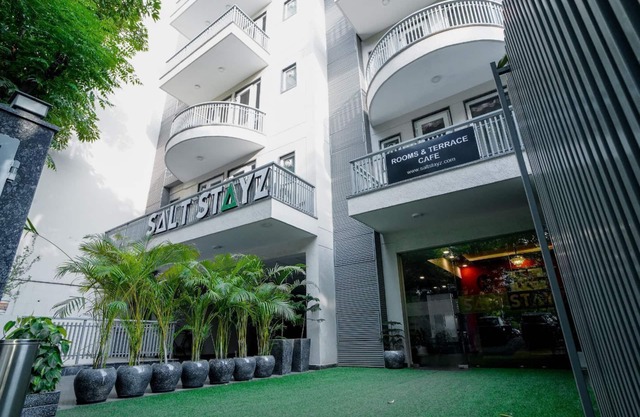Saltstayz Select - Huda City Center
