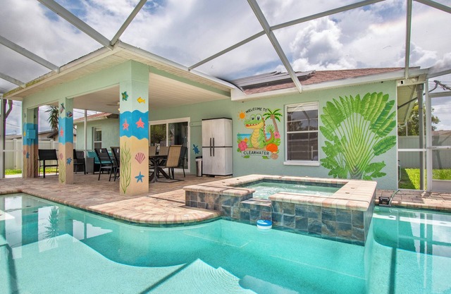 SaltyLux16 Heated Saltwater Pool/Near Beach/Island