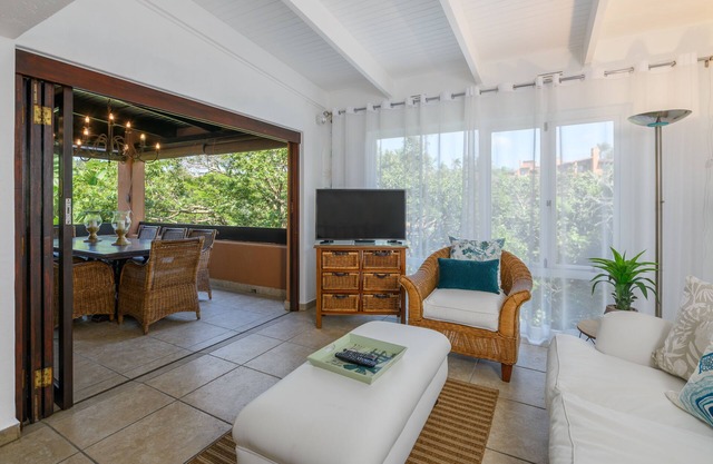 San Lameer Villa Rentals 3115