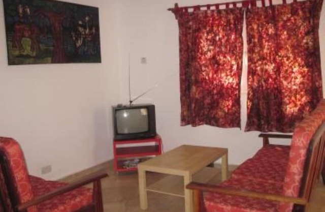 Sanchaba Yellow Apartments - Red Suite
