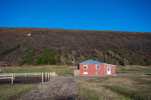 Sandhaugar Guesthouse