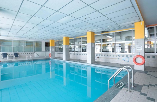 Sandman Hotel Montreal - Longueuil