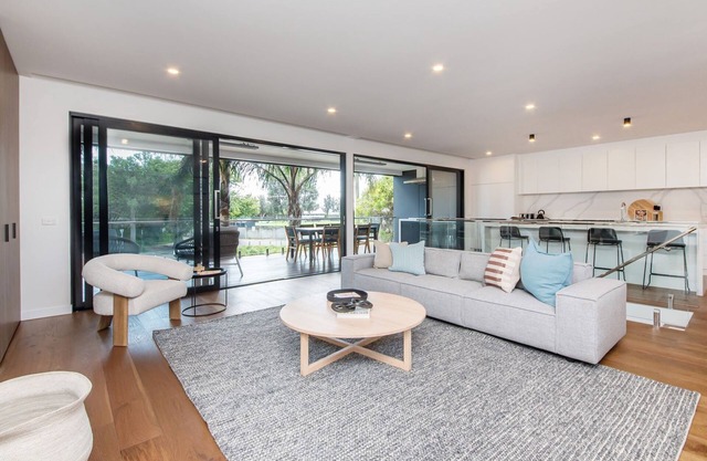 Sandringham Sunshine Escape