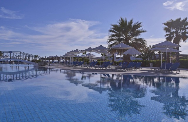 Sandy Beach Resort
