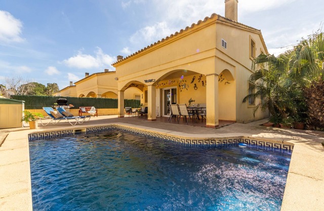 Sargantana by Interhome