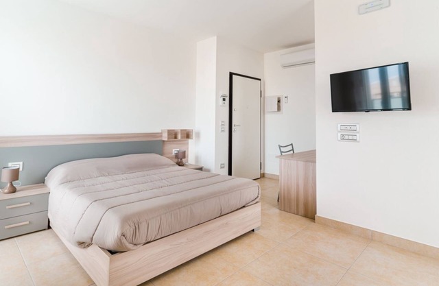 Scaringi Palace Trani - Room 6A