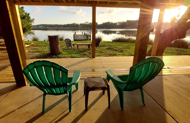 Scenic Soundfront Stay~Amazing Water Views~KDH~Private Dock~Kayak~Crab~Relax!