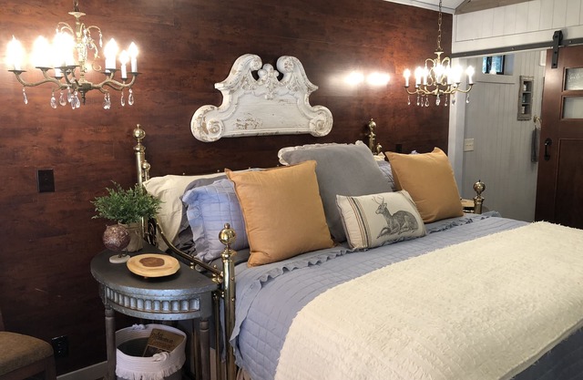 Schwestern Haus Long and short Term Rental Discount Available.