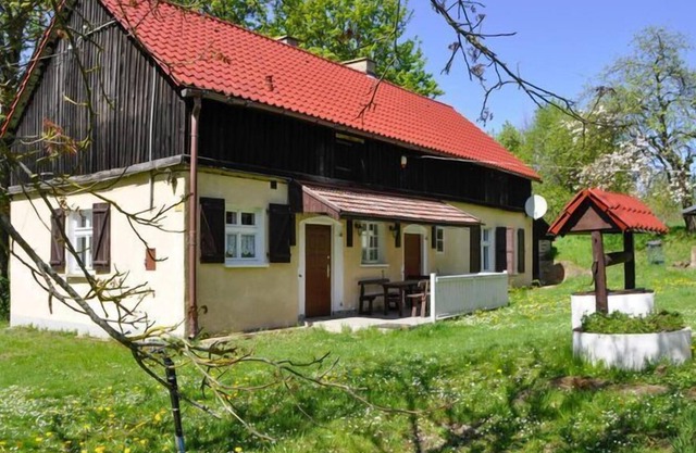 SCottage with fireplace, Grabczyn