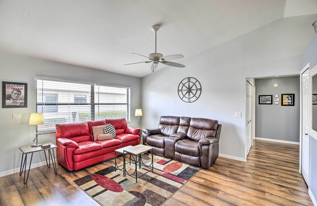 Screened Patio & Grill at Sebring Resort Community