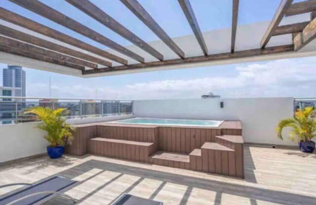 SD 3BR Luxury Sunshine Apt 2 + Free Bonus