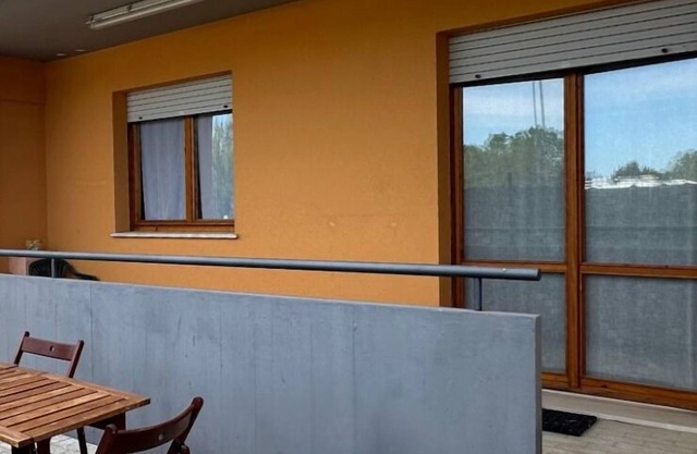 SE094 - Marzocca, three-room apartment with beach included