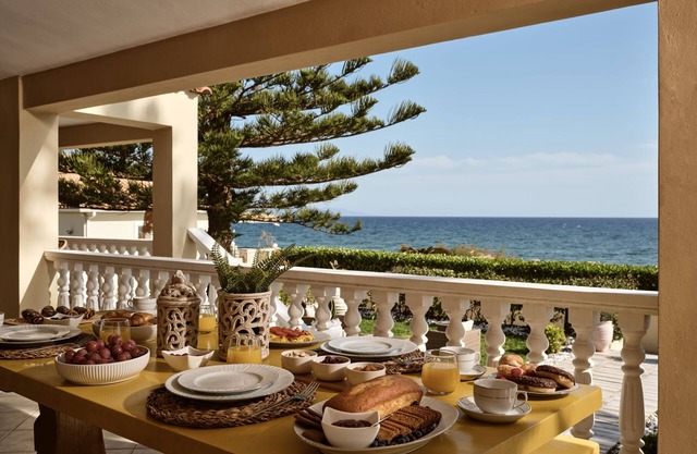 Sea Elegance Villa - Psarou Beach