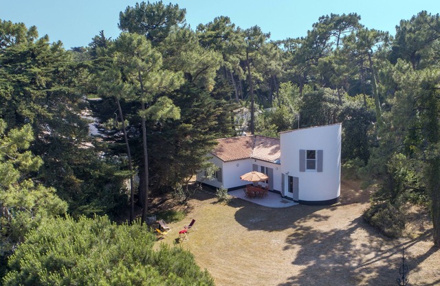 Sea-face villa with a sprawling sea view terrace with direct access to the shore