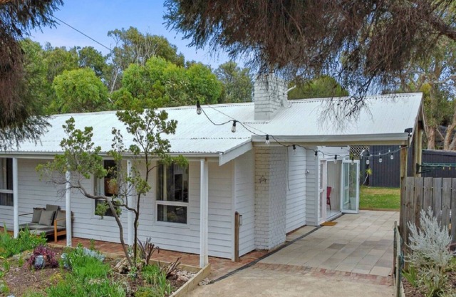 Sea Gypsy by Wine Coast Holiday Rentals
