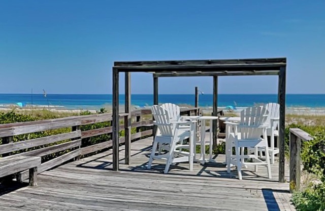 Sea Strapped | Oceanfront + Swim Spa