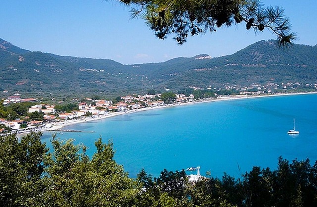 Sea View Maisonette Apartment with A/C, only 300 Meters from the Beach !