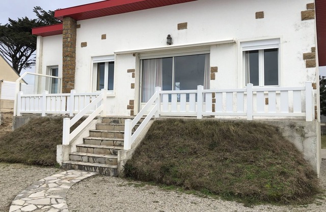 SEAFRONT VILLA