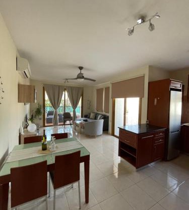 Seascape apartment