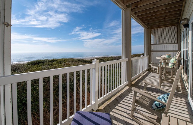 Seascape - The Perfect Oceanfront Getaway!