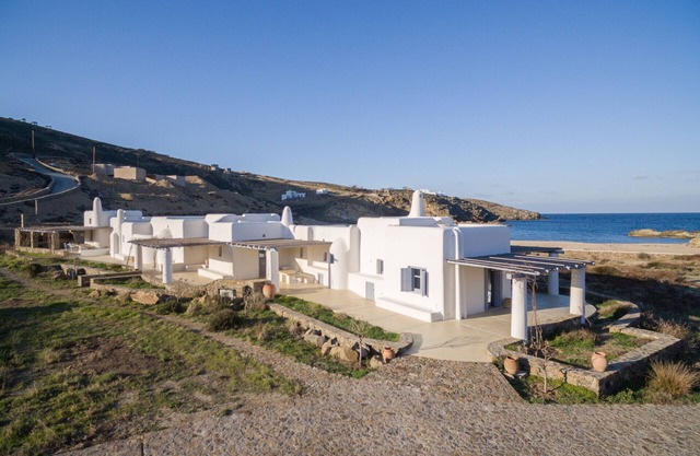 Seaside 5BDR Bliss in Mykonos