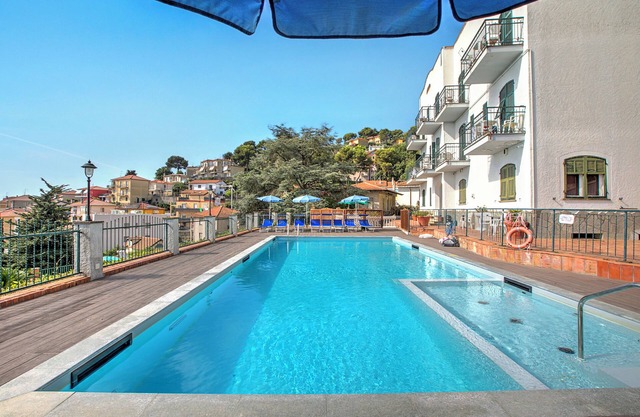 Seaview Pool Retreat - B28, Andora, Italy