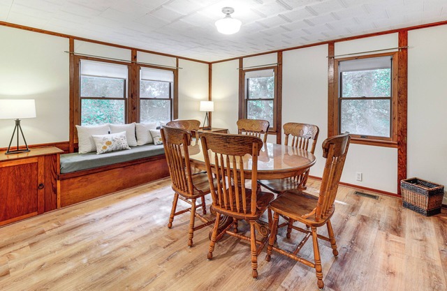 Secluded Crown Point Haven Near Golfing & Parks!
